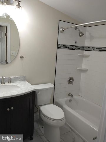 512 DARTMOUTH DR, King Of Prussia, PA 19406