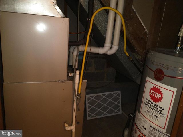 512 DARTMOUTH DR, King Of Prussia, PA 19406