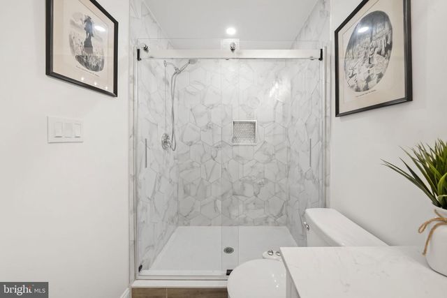 2006 SAINT ALBANS ST, Philadelphia, PA 19146