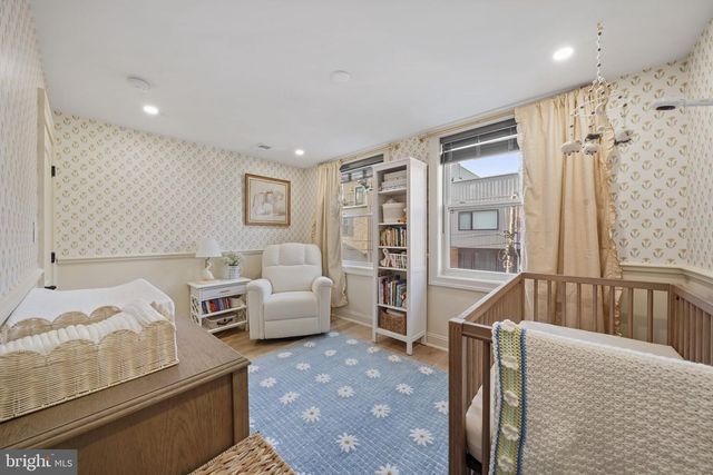 2006 SAINT ALBANS ST, Philadelphia, PA 19146