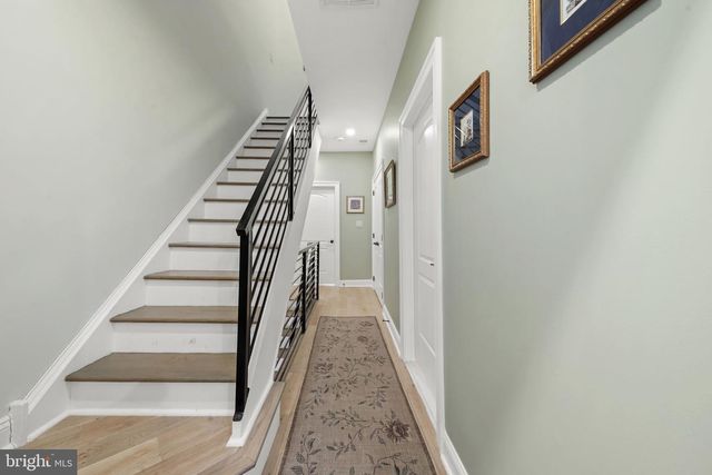 2006 SAINT ALBANS ST, Philadelphia, PA 19146