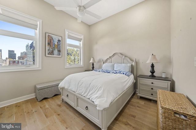 2006 SAINT ALBANS ST, Philadelphia, PA 19146