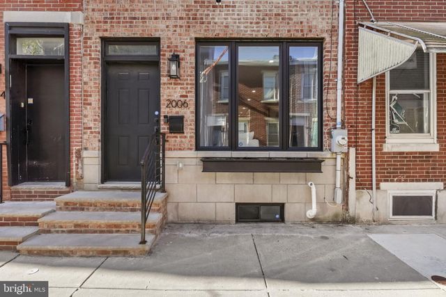 2006 SAINT ALBANS ST, Philadelphia, PA 19146