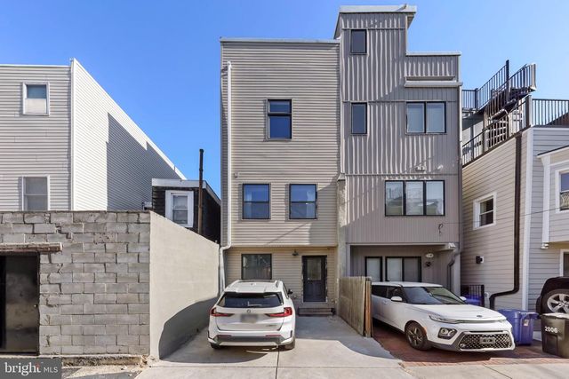 2006 SAINT ALBANS ST, Philadelphia, PA 19146