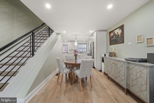 2006 SAINT ALBANS ST, Philadelphia, PA 19146