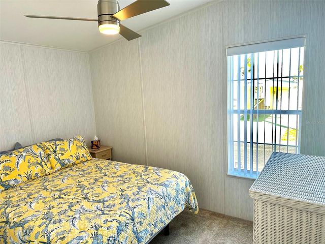 11228 102ND STREET N 180, Largo, FL 33773