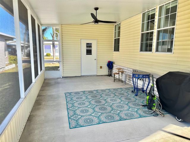 11228 102ND STREET N 180, Largo, FL 33773