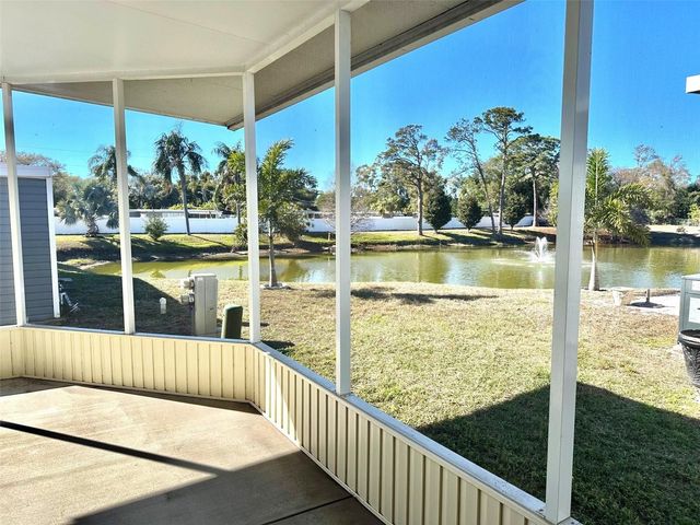 11228 102ND STREET N 180, Largo, FL 33773