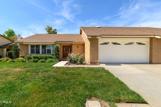40218 Village 40, Camarillo, CA 93012