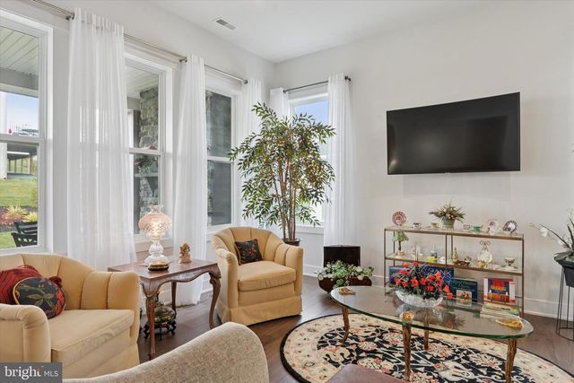 709 APPALOOSA RD, Downingtown, PA 19335