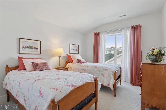 709 APPALOOSA RD, Downingtown, PA 19335