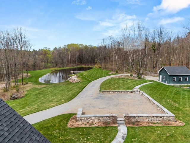 118 Brigham Hill Lane, Essex, VT 05452