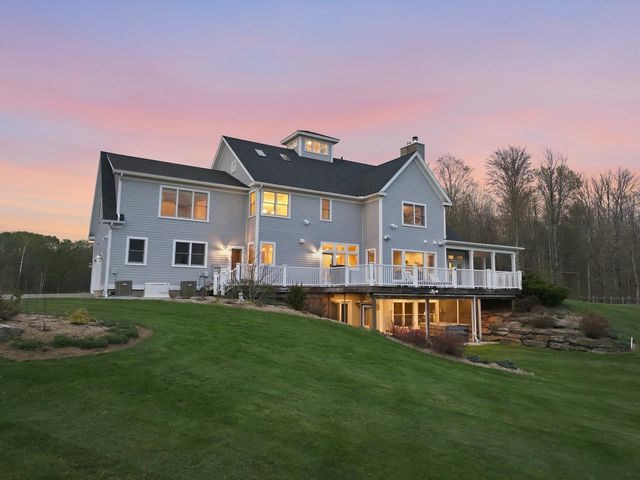 118 Brigham Hill Lane, Essex, VT 05452