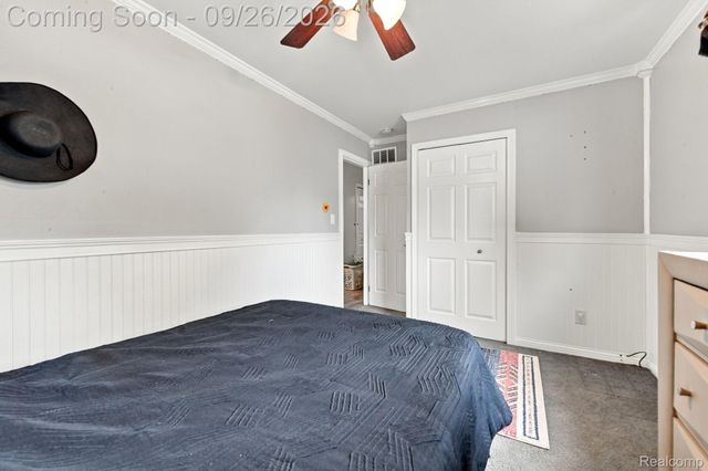 27882 White Oak Drive, Brownstown Charter Township, MI 48183