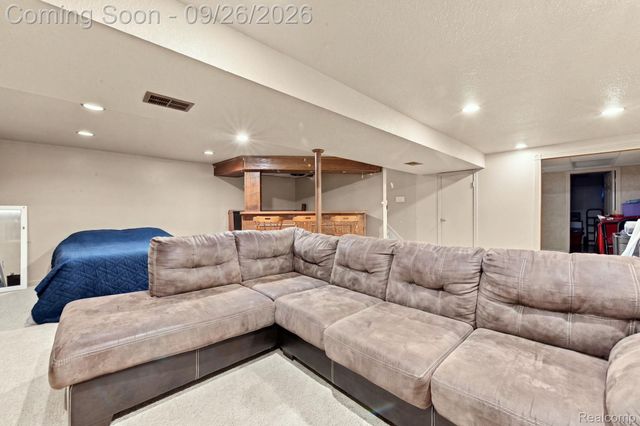 27882 White Oak Drive, Brownstown Charter Township, MI 48183