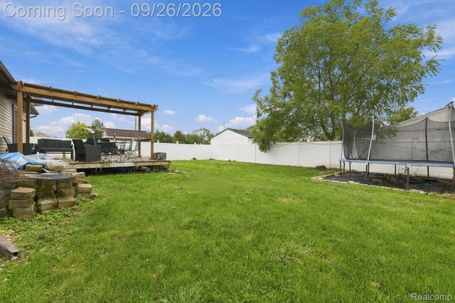 27882 White Oak Drive, Brownstown Charter Township, MI 48183