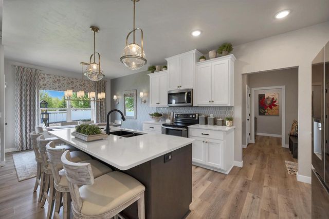2217 FOX POINT COURT, De Pere, WI 54115