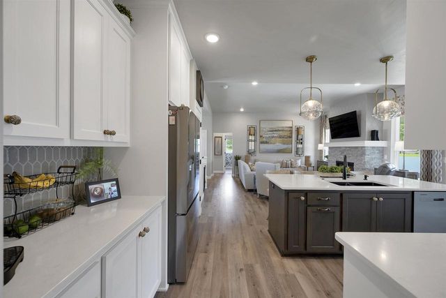 2217 FOX POINT COURT, De Pere, WI 54115