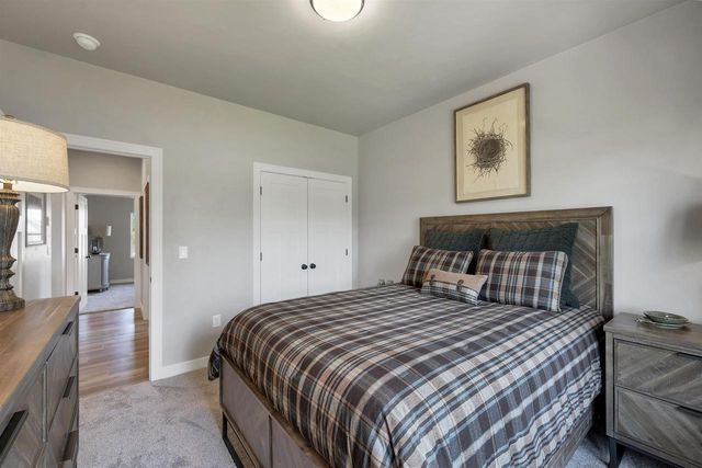 2217 FOX POINT COURT, De Pere, WI 54115