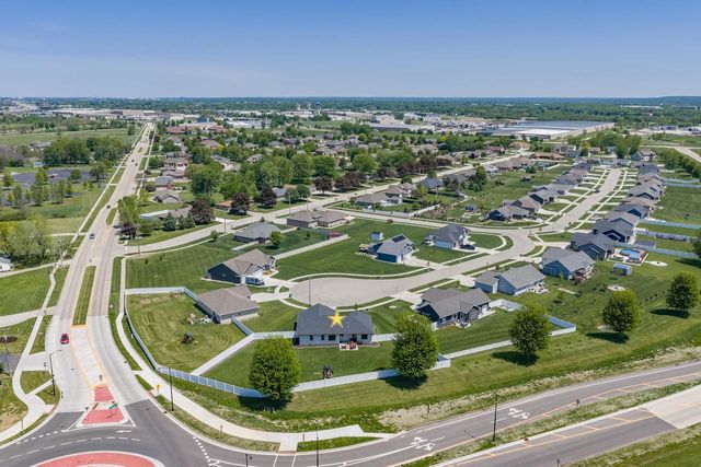 2217 FOX POINT COURT, De Pere, WI 54115