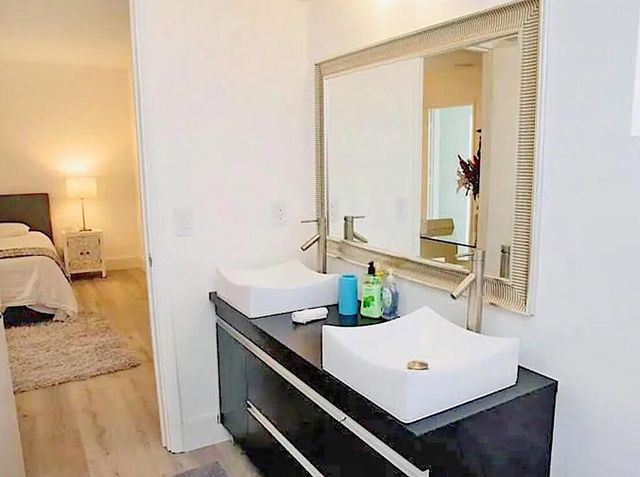 1919 Sunrise Key Boulevard, Fort Lauderdale, FL 33304