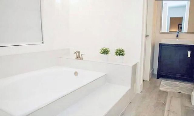 1919 Sunrise Key Boulevard, Fort Lauderdale, FL 33304