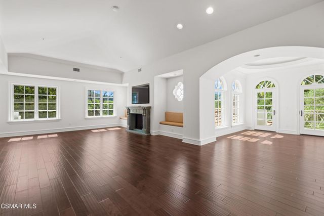 1101 Oak Mirage Place, Westlake Village, CA 91362