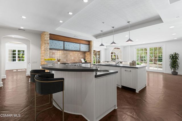 1101 Oak Mirage Place, Westlake Village, CA 91362