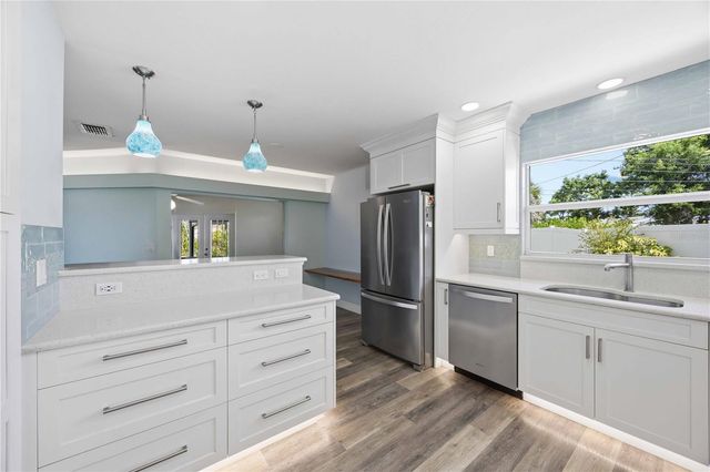 917 CHURCH STREET, Venice, FL 34285