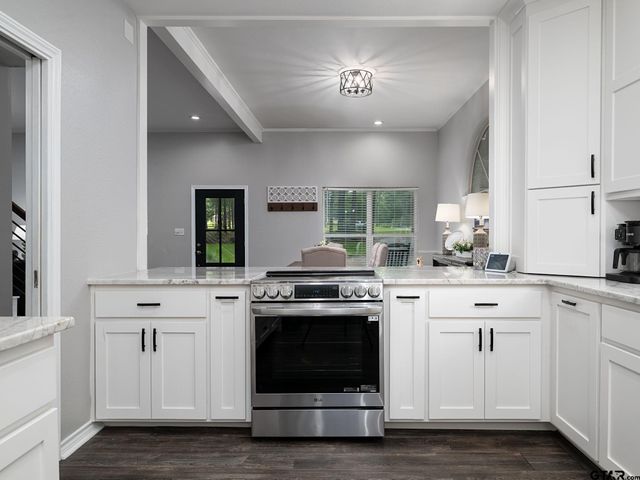14121 Pine Overlook Dr, Flint, TX 75762