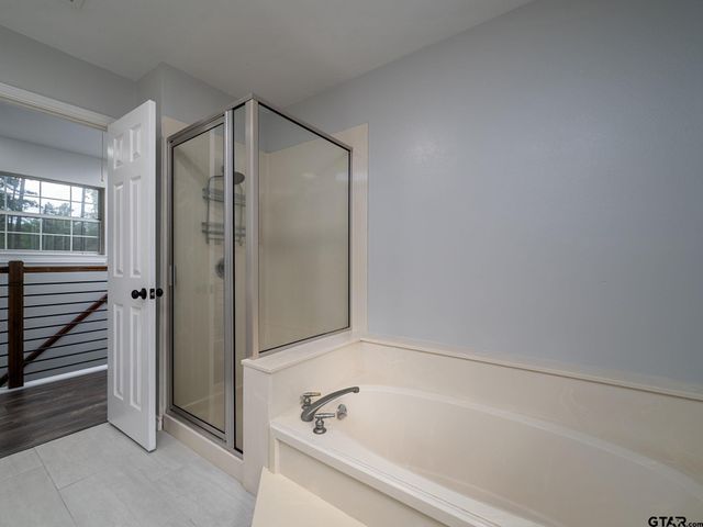 14121 Pine Overlook Dr, Flint, TX 75762
