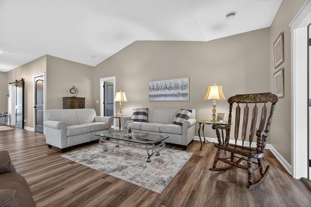 4721 381st Trail, North Branch, MN 55056