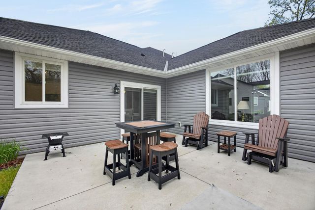 4721 381st Trail, North Branch, MN 55056