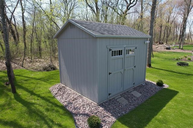 4721 381st Trail, North Branch, MN 55056