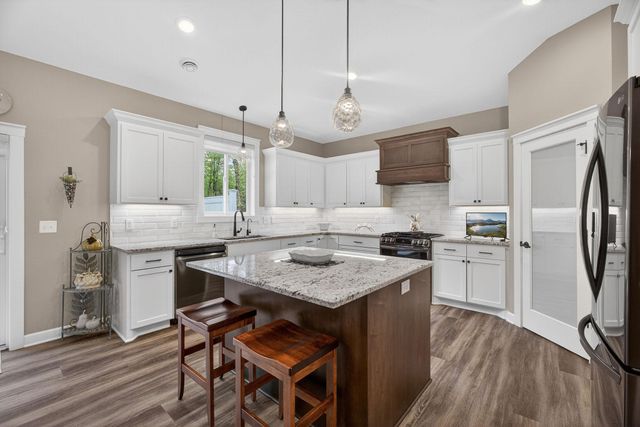 4721 381st Trail, North Branch, MN 55056