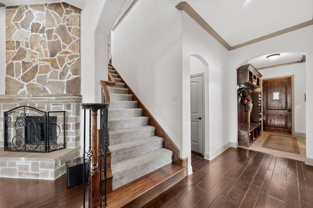 110 Highwood Avenue, Oak Point, TX 75068