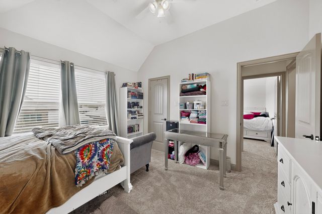 110 Highwood Avenue, Oak Point, TX 75068