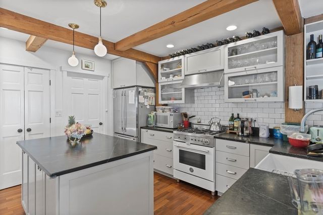 7 Murdock St 7, Cambridge, MA 02139