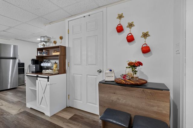 120 Mooresville Road, Manchester, NH 03103