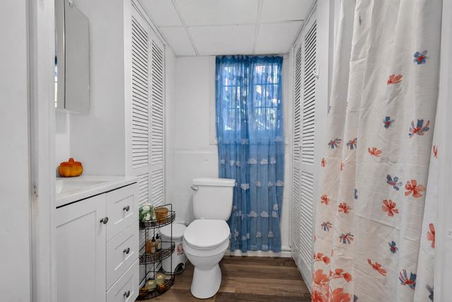 120 Mooresville Road, Manchester, NH 03103