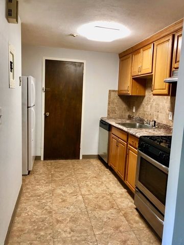 30 Worthen Street A2, Chelmsford, MA 01824