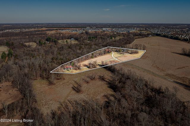 8221 Wolf Pen Branch Rd, Prospect, KY 40059