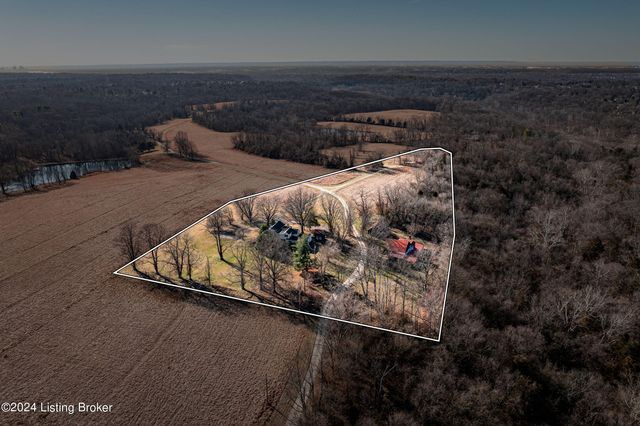 8221 Wolf Pen Branch Rd, Prospect, KY 40059
