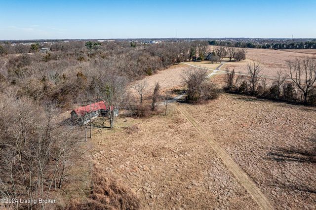 8221 Wolf Pen Branch Rd, Prospect, KY 40059