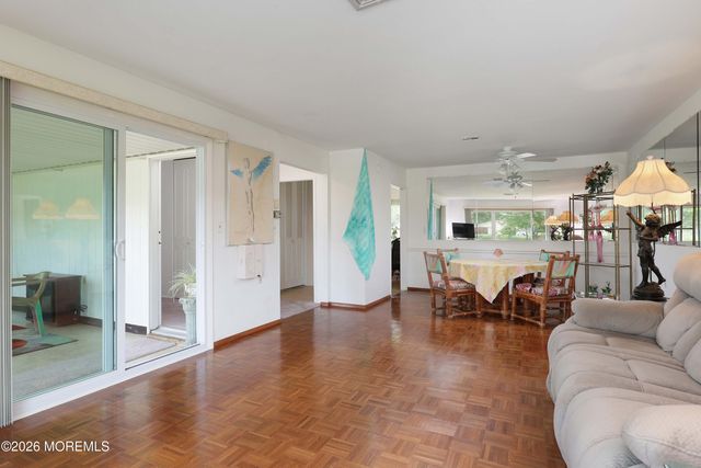 351A Dorchester Drive, Lakewood, NJ 08701