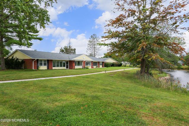 351A Dorchester Drive, Lakewood, NJ 08701