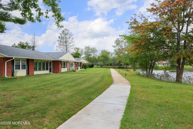 351A Dorchester Drive, Lakewood, NJ 08701