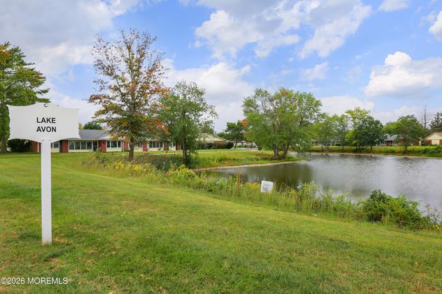 351A Dorchester Drive, Lakewood, NJ 08701