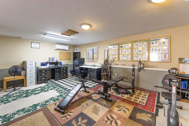 17004 Ruppert Rd, Benton City, WA 99320
