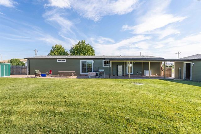 17004 Ruppert Rd, Benton City, WA 99320